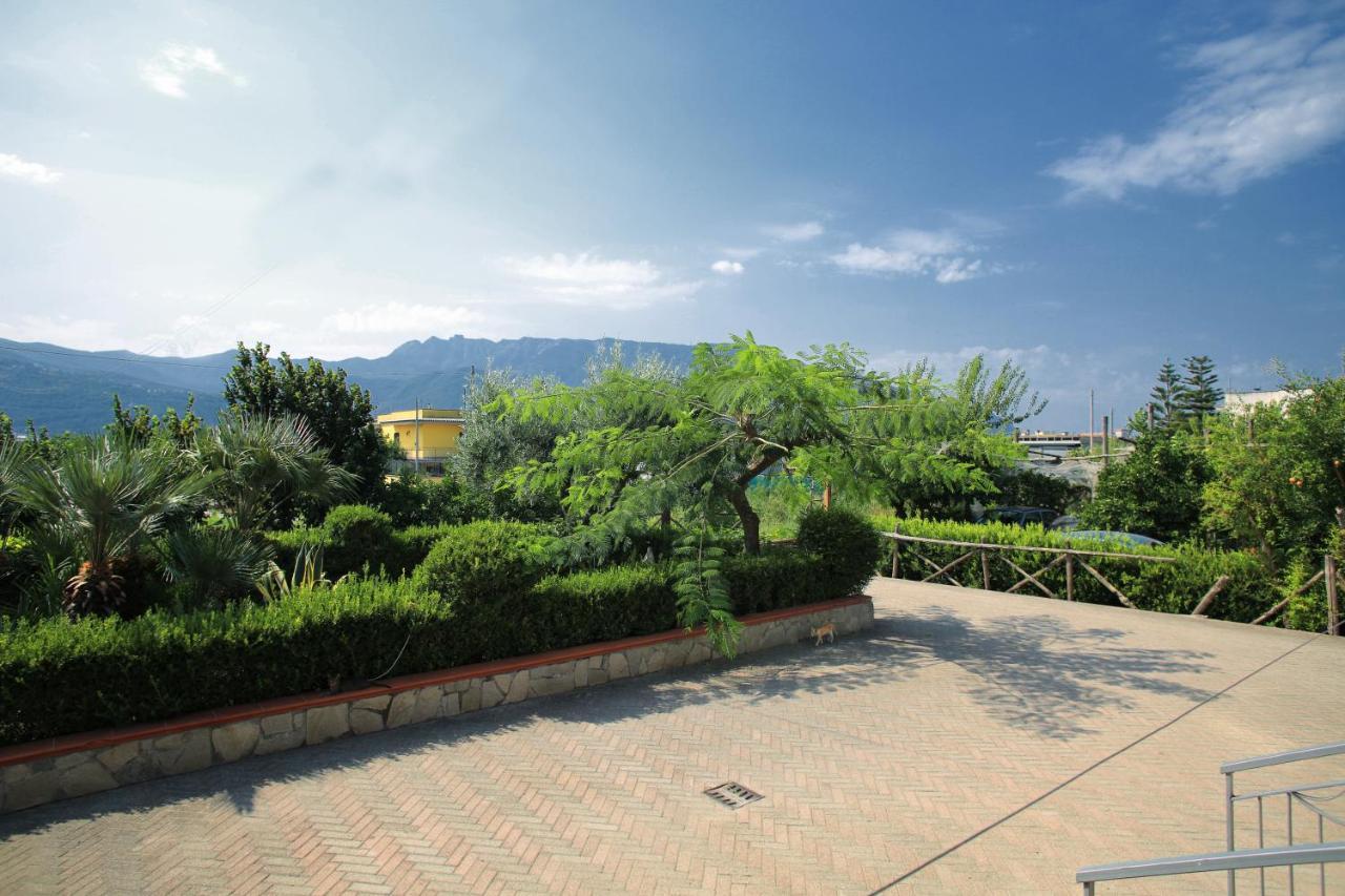 Villa Rosa Pompei Studios Santa Maria La Carita Exterior photo