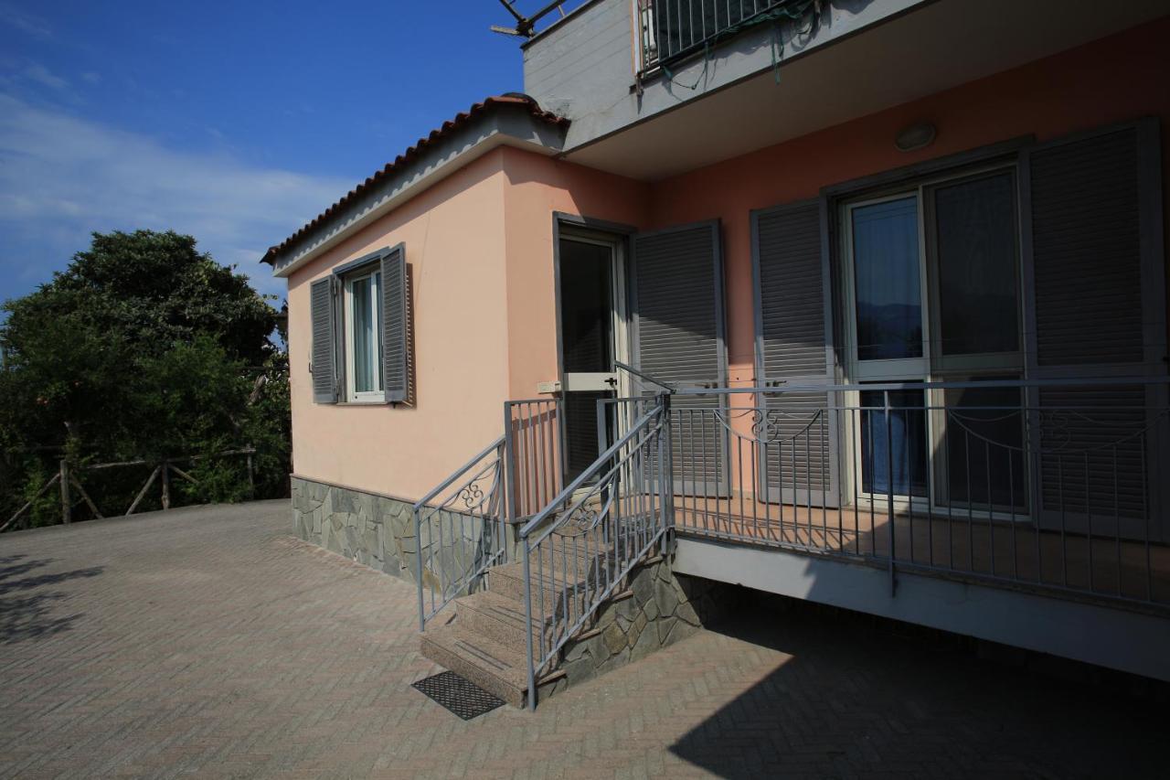 Villa Rosa Pompei Studios Santa Maria La Carita Exterior photo